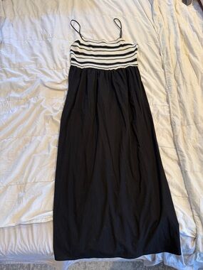 Zara Black and Cream Striped Knit Top
